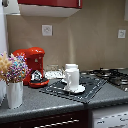 At Chris And Caro's Appartement Nîmes